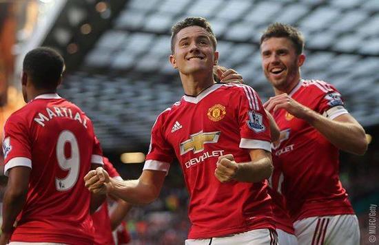 酣畅淋漓的 酣畅淋漓的